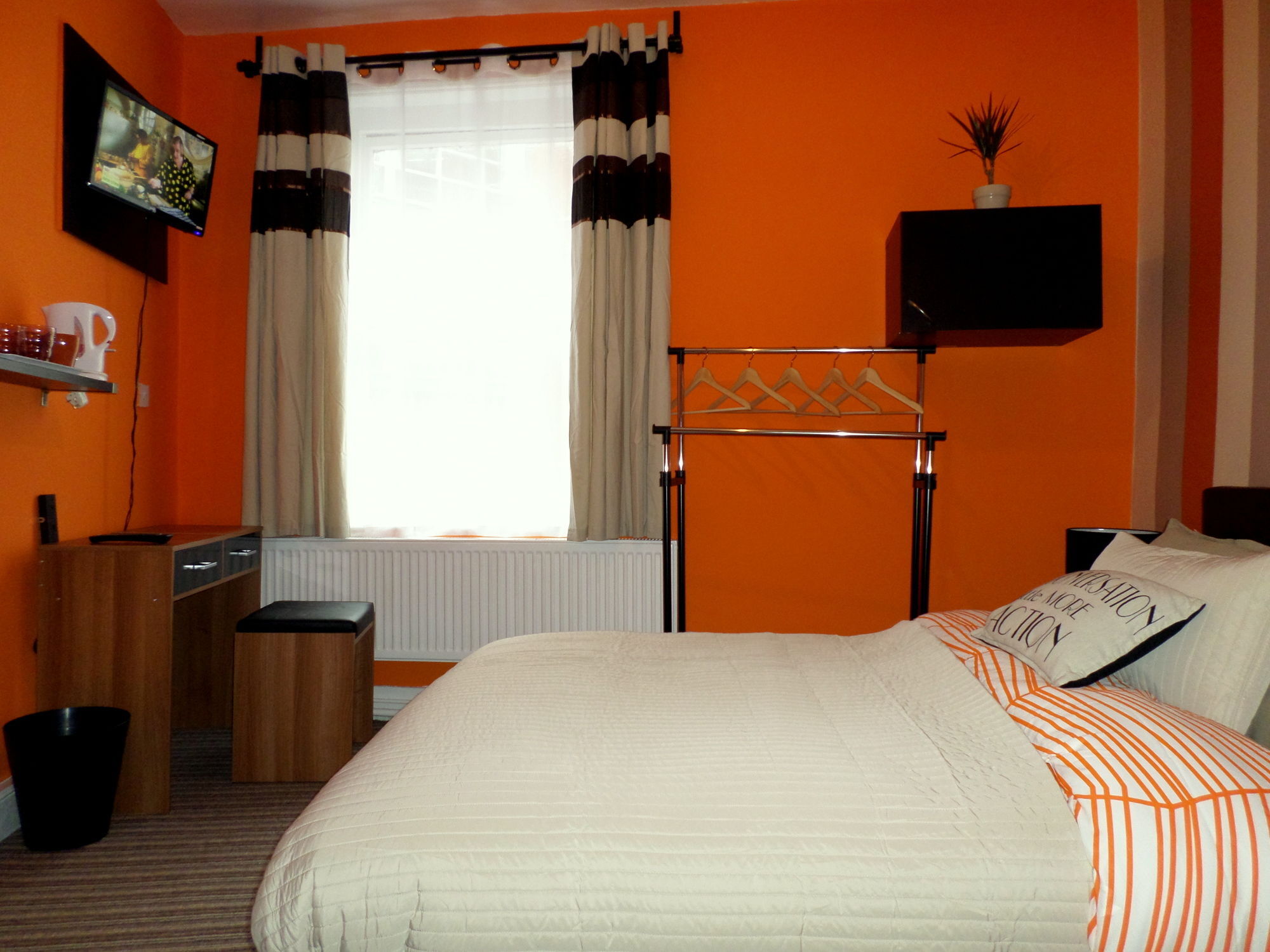 Robin 7 Lodge And Bistro Nottingham Bagian luar foto